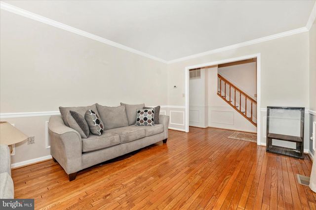 25304 CLEARWATER DR, Damascus, MD 20872