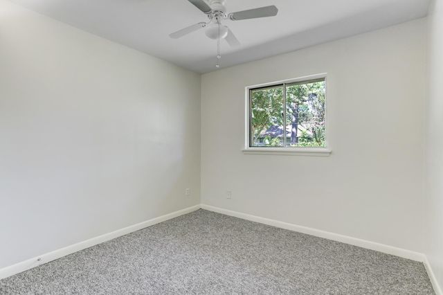 10226 Ivyridge Road, Houston, TX 77043