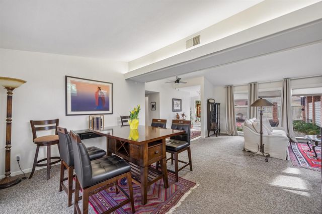 10226 Ivyridge Road, Houston, TX 77043