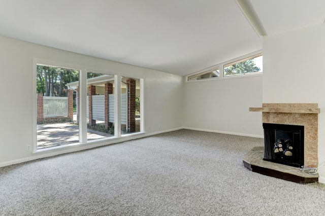 10226 Ivyridge Road, Houston, TX 77043