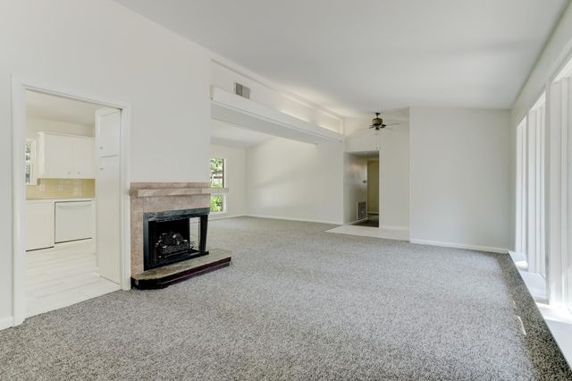 10226 Ivyridge Road, Houston, TX 77043