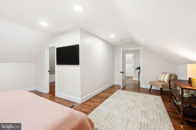 116 RHOADS AVE, Haddonfield, NJ 08033