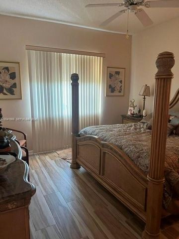 10136 Lombardy Dr, Tamarac, FL 33321