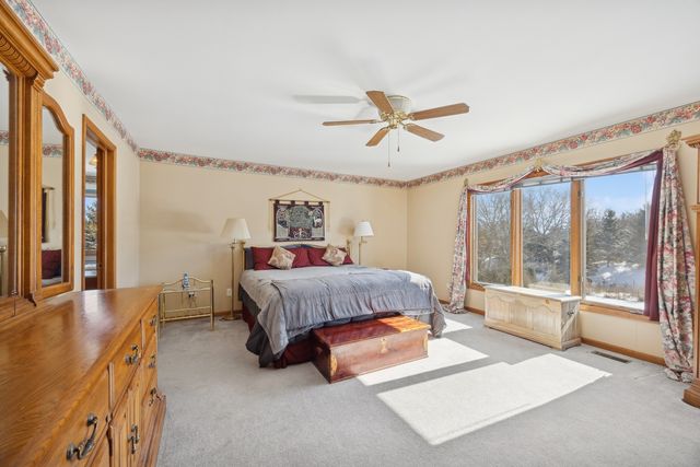 3724 Tamarack Circle, Crystal Lake, IL 60012