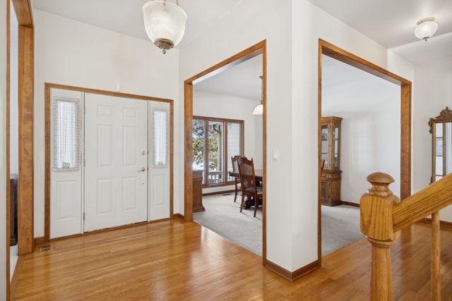 3724 Tamarack Circle, Crystal Lake, IL 60012