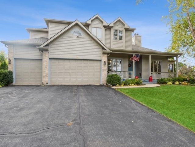 3724 Tamarack Circle, Crystal Lake, IL 60012