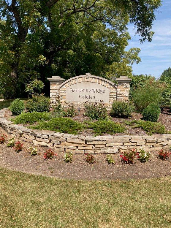3724 Tamarack Circle, Crystal Lake, IL 60012