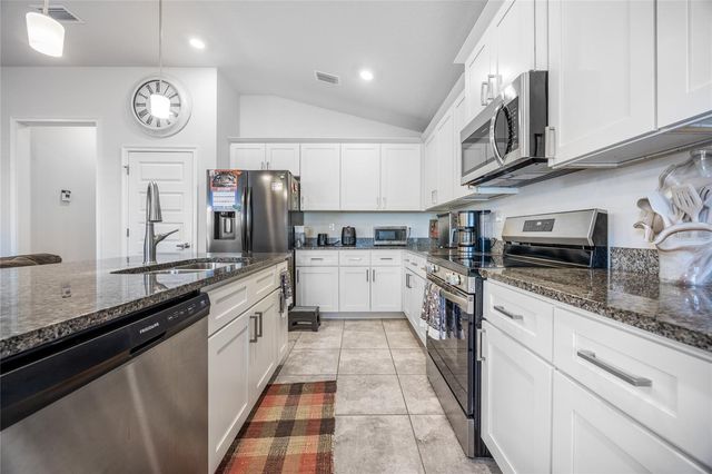 25034 SW 24TH PLACE, Newberry, FL 32669