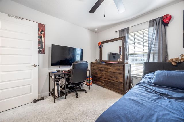 25034 SW 24TH PLACE, Newberry, FL 32669