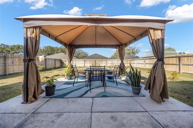 25034 SW 24TH PLACE, Newberry, FL 32669