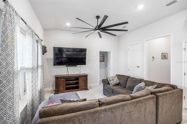 25034 SW 24TH PLACE, Newberry, FL 32669