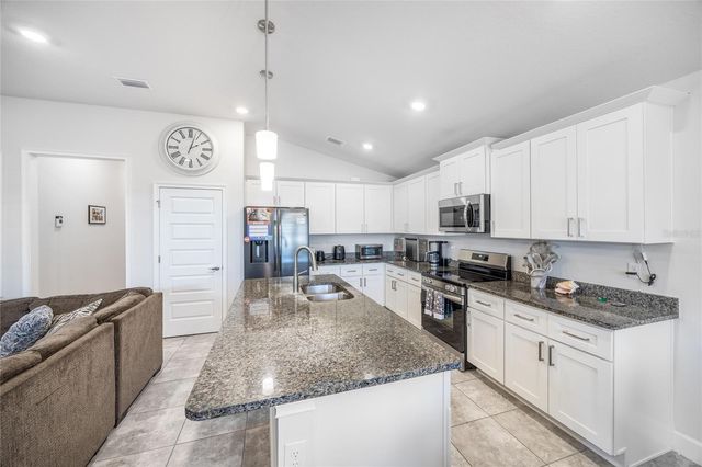 25034 SW 24TH PLACE, Newberry, FL 32669