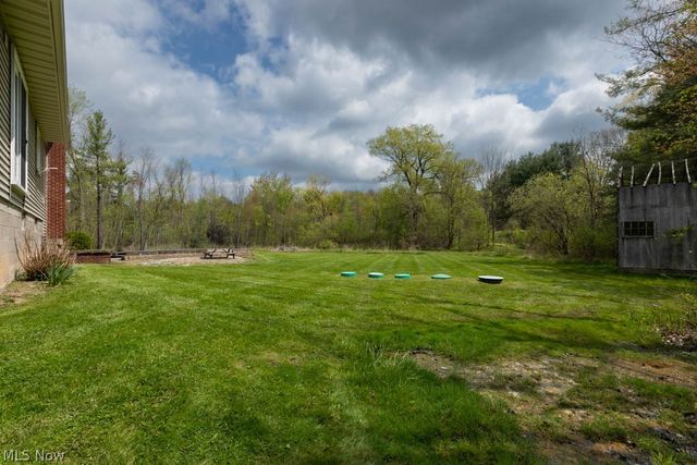 13047 Forest Road, Burton, OH 44021