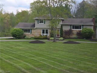 13047 Forest Road, Burton, OH 44021