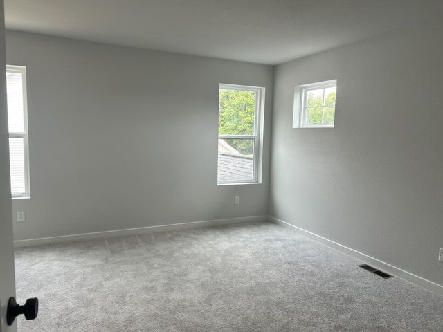 1131 Mount Vernon DRIVE, Hartford, WI 53027