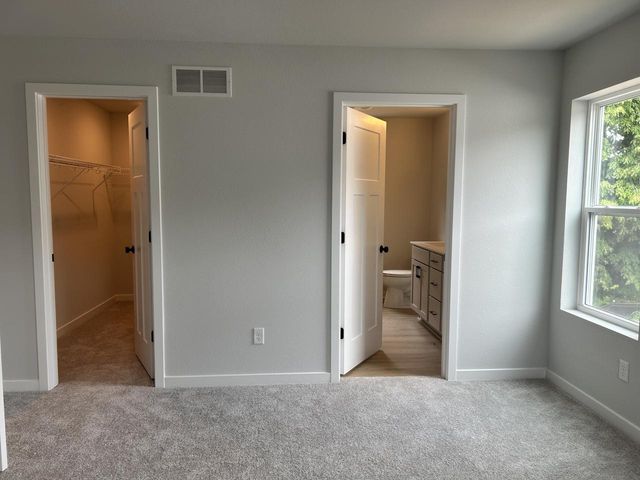 1131 Mount Vernon DRIVE, Hartford, WI 53027