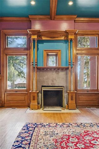 802 Hall Street, St Joseph, MO 64501