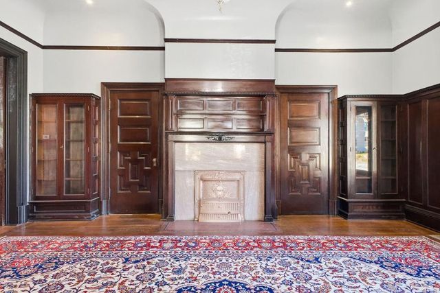 802 Hall Street, St Joseph, MO 64501