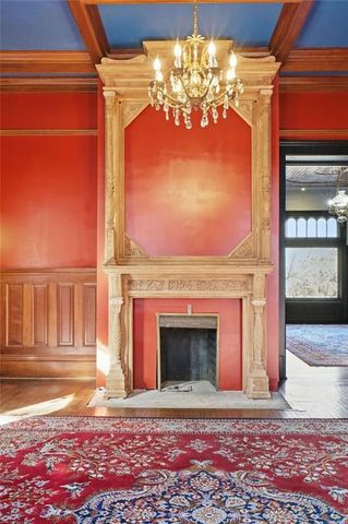 802 Hall Street, St Joseph, MO 64501