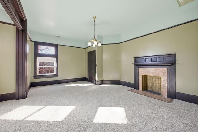 802 Hall Street, St Joseph, MO 64501