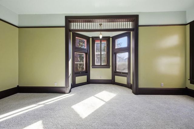 802 Hall Street, St Joseph, MO 64501