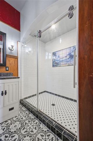 802 Hall Street, St Joseph, MO 64501