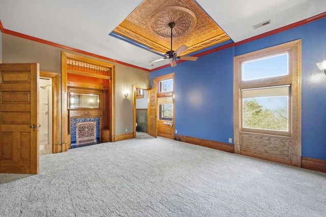 802 Hall Street, St Joseph, MO 64501