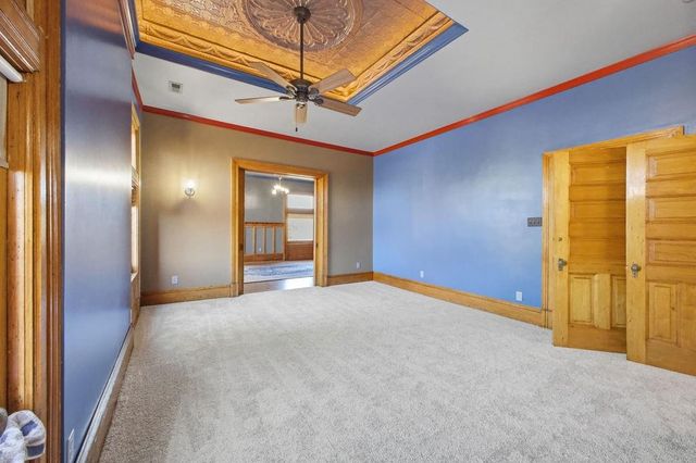 802 Hall Street, St Joseph, MO 64501