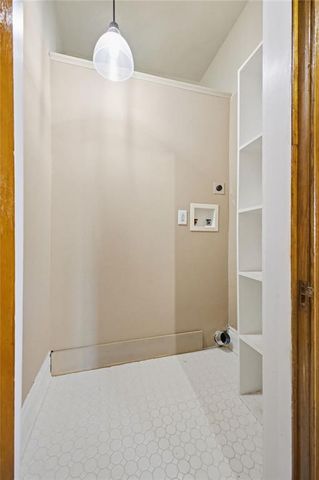 802 Hall Street, St Joseph, MO 64501