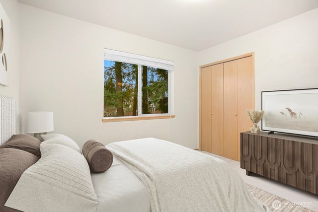 21422 SE 277th Street, Maple Valley, WA 98038