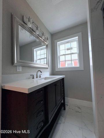 1111 Wood Street, Elizabeth City, NC 27909