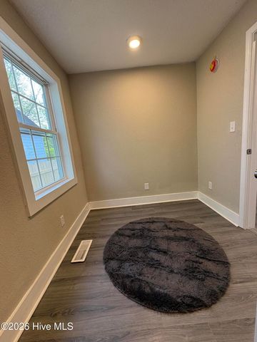 1111 Wood Street, Elizabeth City, NC 27909