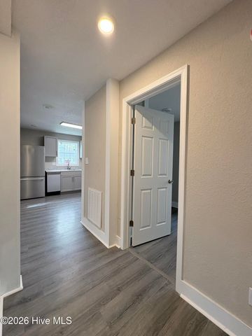 1111 Wood Street, Elizabeth City, NC 27909