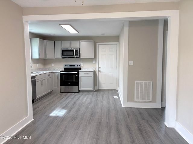 1111 Wood Street, Elizabeth City, NC 27909