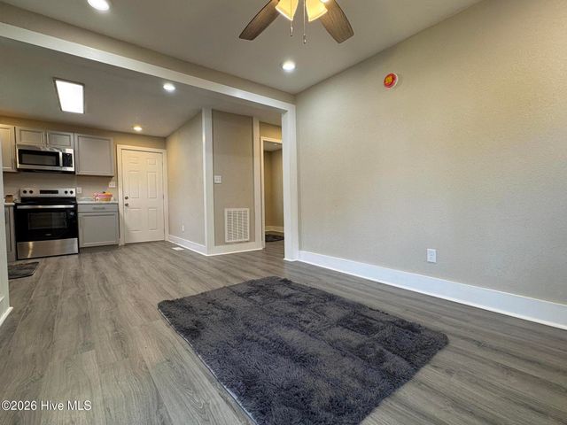 1111 Wood Street, Elizabeth City, NC 27909