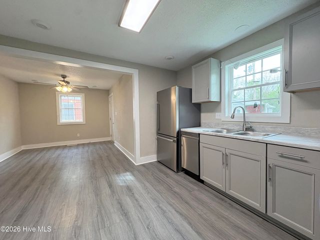 1111 Wood Street, Elizabeth City, NC 27909