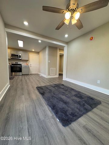 1111 Wood Street, Elizabeth City, NC 27909
