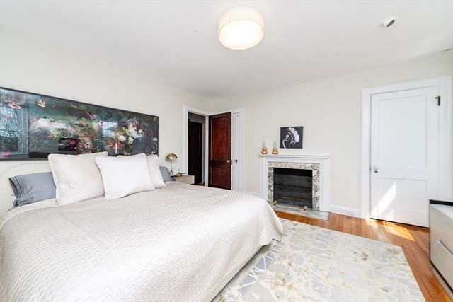 108 Lake Avenue, Newton, MA 02459