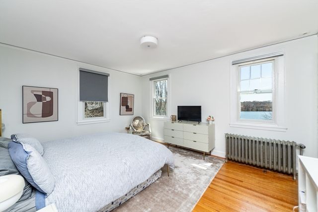 108 Lake Avenue, Newton, MA 02459