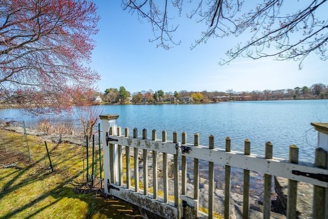 108 Lake Avenue, Newton, MA 02459