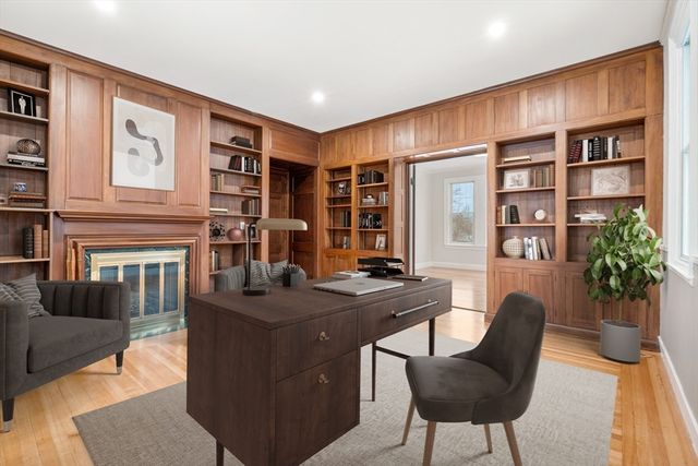 108 Lake Avenue, Newton, MA 02459