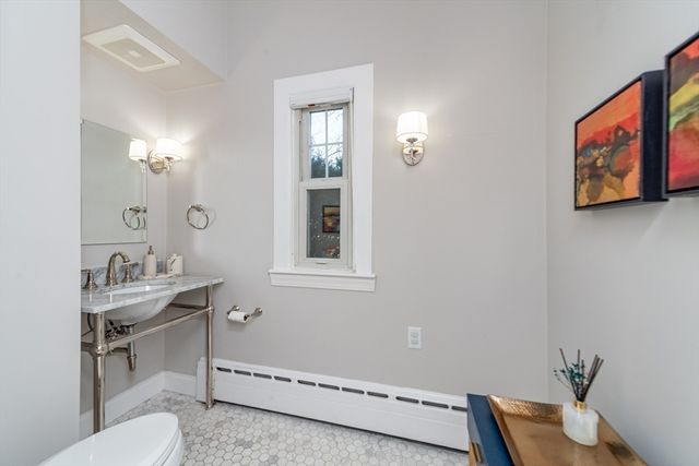 108 Lake Avenue, Newton, MA 02459