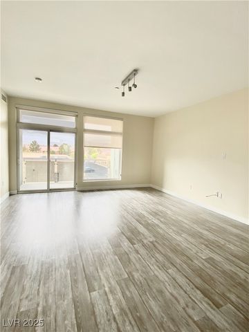 8925 West Flamingo Road 310, Las Vegas, NV 89147