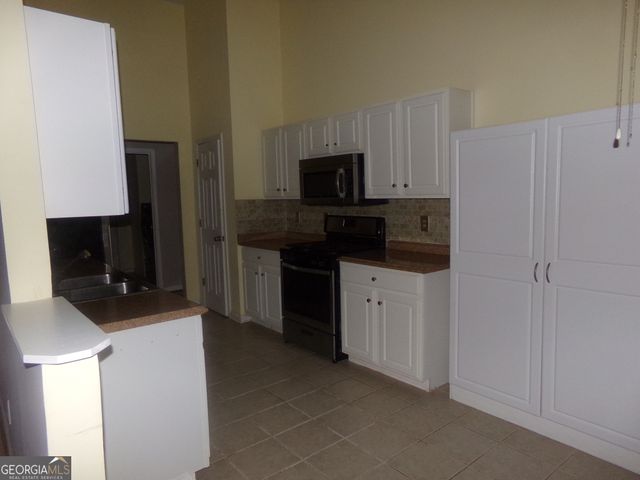 8455 RIVER BLUFF Place, Ball Ground, GA 30107