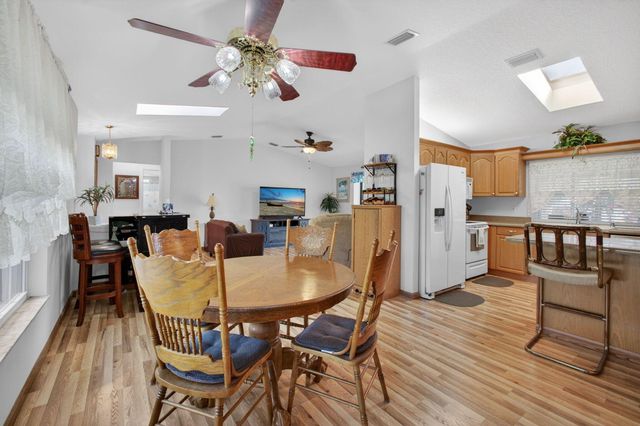 5216 Palm Drive, Fort Pierce, FL 34982