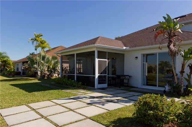 628 Tangelo Circle SW, Vero Beach, FL 32968