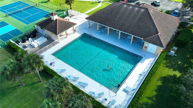 628 Tangelo Circle SW, Vero Beach, FL 32968