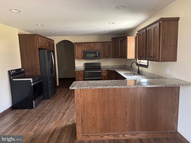 24 VICTORIA COURT, Shippensburg, PA 17257