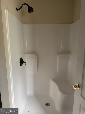 24 VICTORIA COURT, Shippensburg, PA 17257