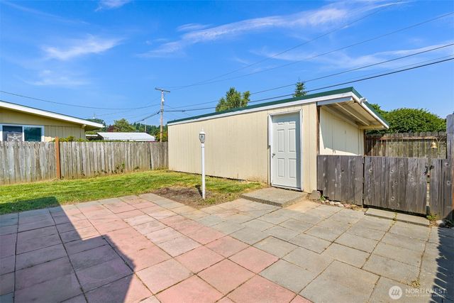 2267 Hawthorne Street, Ferndale, WA 98248